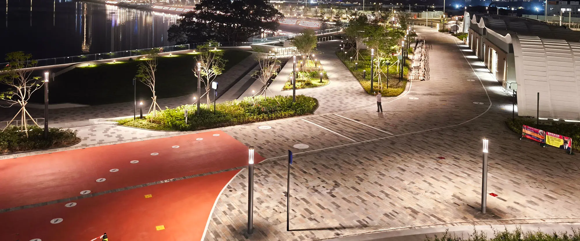 Световая колонна на солнечной батарее Systemlight Stella Solar City